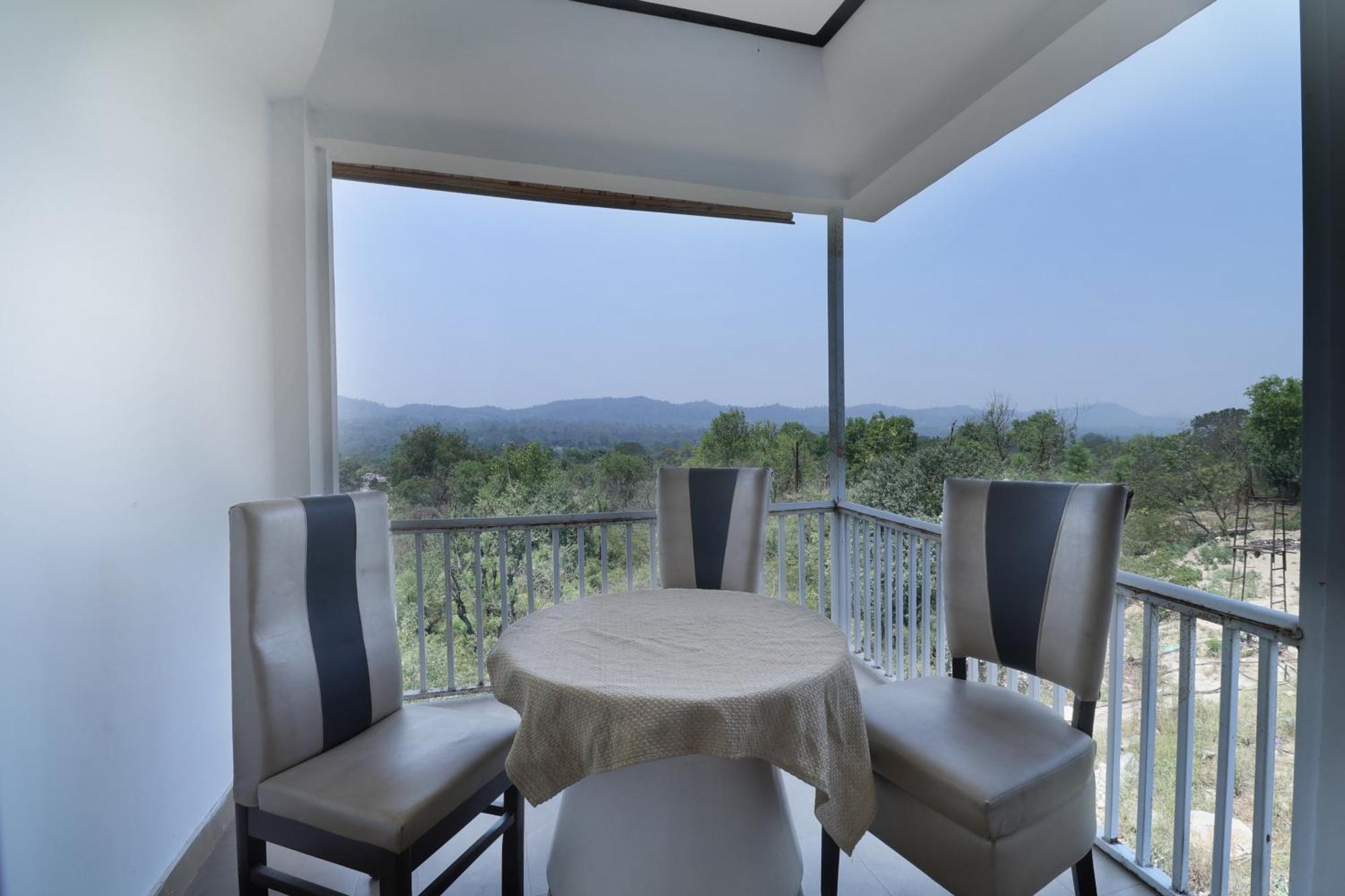 Hunky Dory Resort And Spa Dhar Khurd Екстер'єр фото